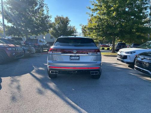 Mist 2026 Volkswagen Atlas Cross Sport 2.0T SEL Premium