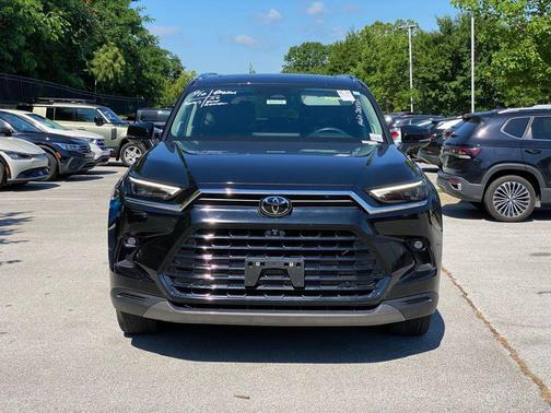 Midnight Black Metallic 2024 Toyota Grand Highlander Platinum
