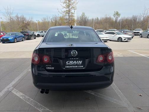 2010 Volkswagen Jetta Wolfsburg Edition
