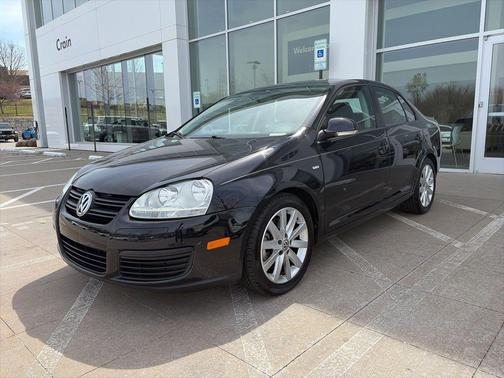 2010 Volkswagen Jetta Wolfsburg Edition