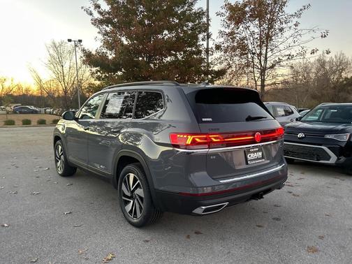 2026 Volkswagen Atlas 2.0T SE w/Technology 4MOTION