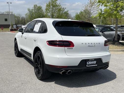 2018 Porsche Macan Base