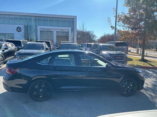 2026 Volkswagen Jetta 1.4T SE