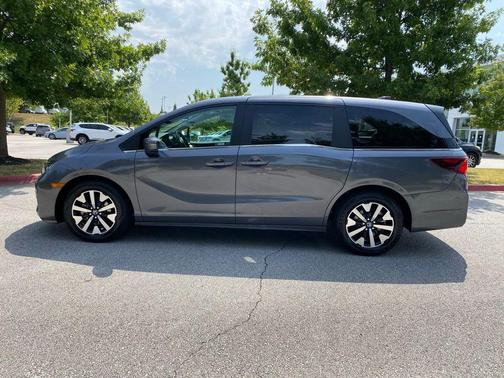 Platinum White Pearl 2025 Honda Odyssey EX-L