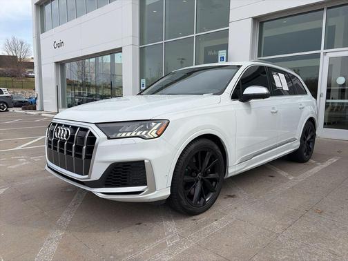 Glacier White Metallic 2022 Audi SQ7 4.0T Premium Plus