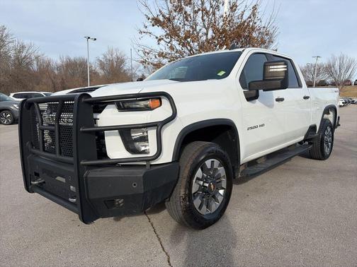 2022 Chevrolet Silverado 2500 Custom