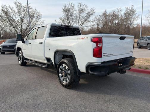 2022 Chevrolet Silverado 2500 Custom
