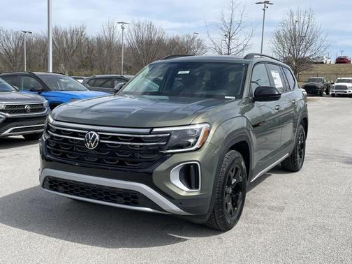 2025 Volkswagen Atlas 2.0T Peak Edition