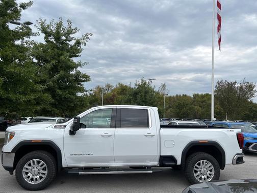 2022 GMC Sierra 2500 SLE