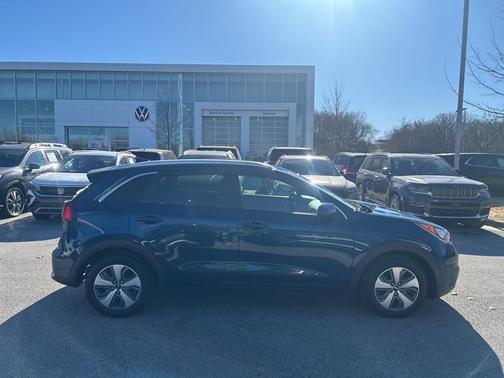 2019 Kia Niro LX