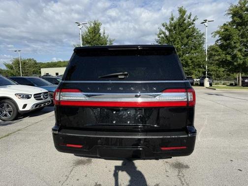 2018 Lincoln Navigator Black Label