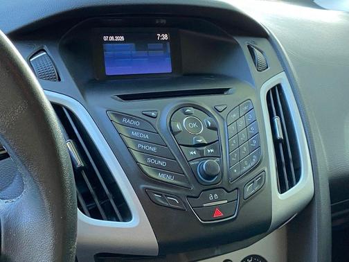 Blue Candy 2014 Ford Focus SE