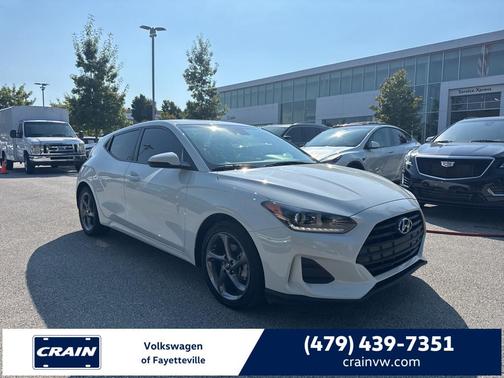 2020 Hyundai Veloster 2