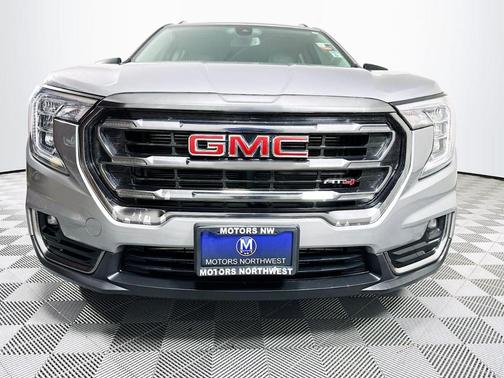2023 GMC Terrain AT4