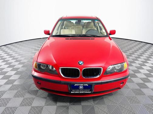 2005 BMW 325 i