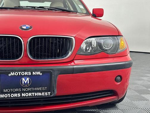 2005 BMW 325 i