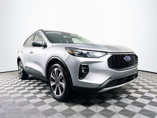 2024 Ford Escape Platinum