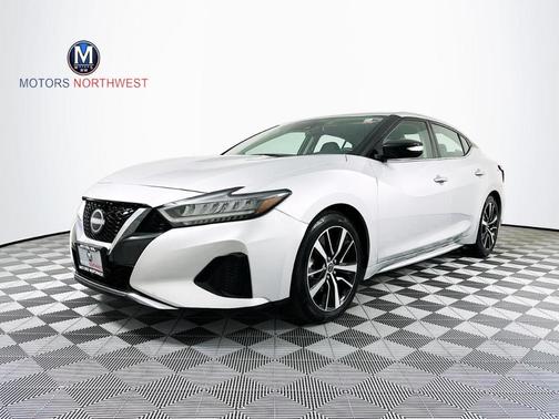 2023 Nissan Maxima SV