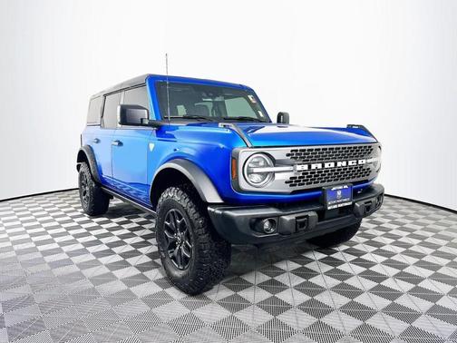 Velocity Blue Metallic 2025 Ford Bronco Badlands