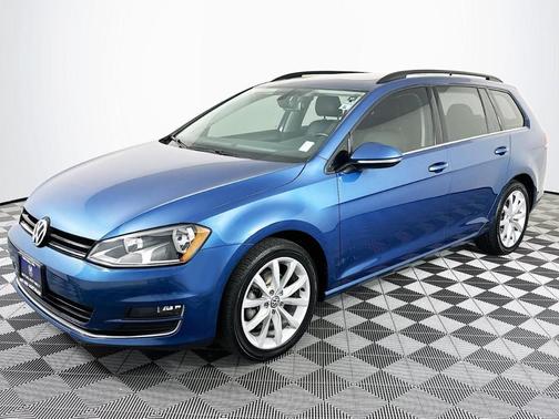 Silk Blue Metallic 2017 Volkswagen Golf SportWagen TSI SE