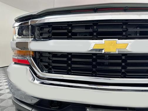2017 Chevrolet Silverado 1500 WT