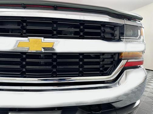 2017 Chevrolet Silverado 1500 WT