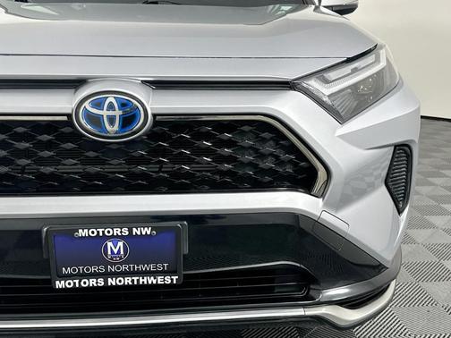 2022 Toyota RAV4 Prime SE