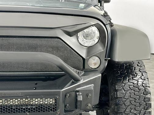 Rhino Clearcoat 2018 Jeep Wrangler JK Unlimited Willys Wheeler W