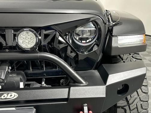 Black Clearcoat 2021 Jeep Wrangler Rubicon
