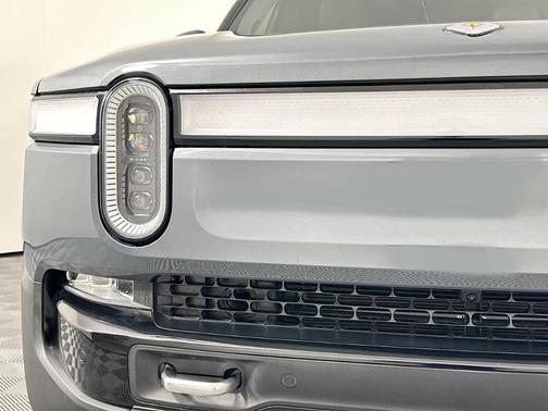 2022 Rivian R1T Adventure Package