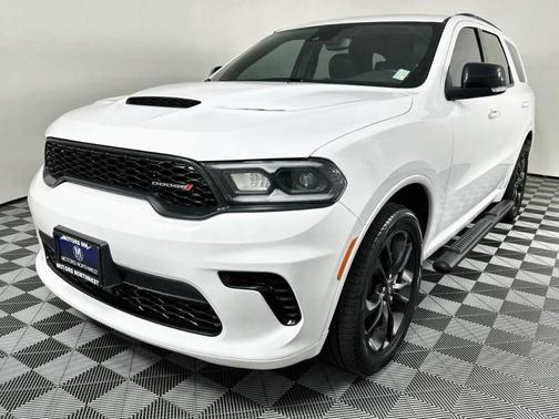 White Knuckle Clearcoat 2024 Dodge Durango GT