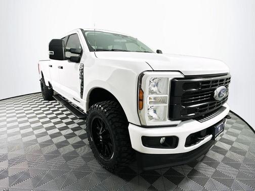 2024 Ford F-350 XLT