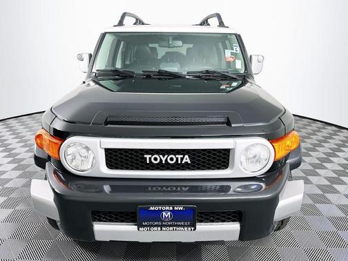 2011 Toyota FJ Cruiser Base