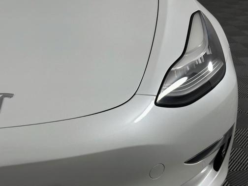 White 2020 Tesla Model 3 Standard Range Plus