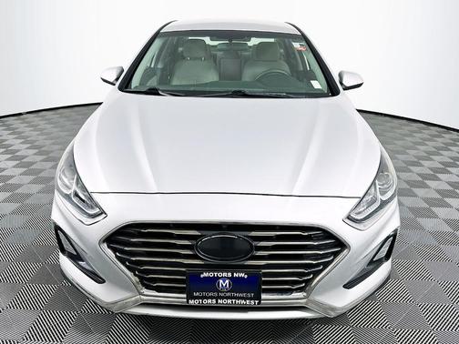 2018 Hyundai SONATA SE