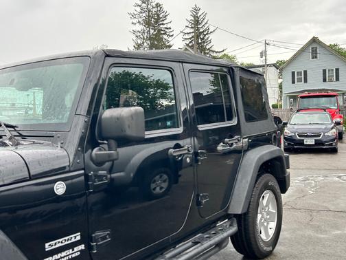2013 Jeep Wrangler Unlimited Sport