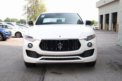 2024 Maserati Levante GT Ultima