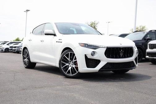 2022 Maserati Levante Modena