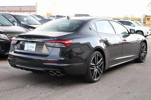 2024 Maserati Quattroporte Modena Ultima Q4
