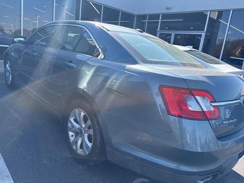 2010 Ford Taurus SEL