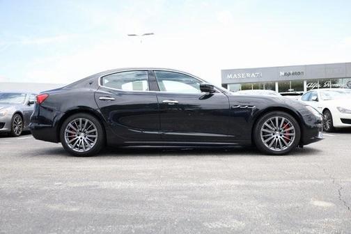2022 Maserati Ghibli Modena