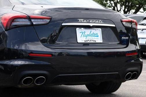 2022 Maserati Ghibli Modena