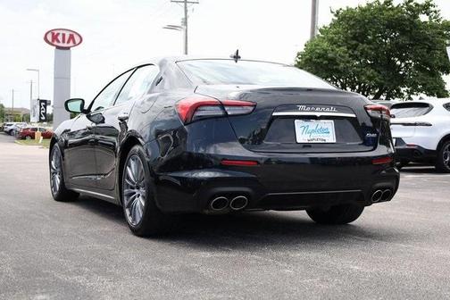 2022 Maserati Ghibli Modena