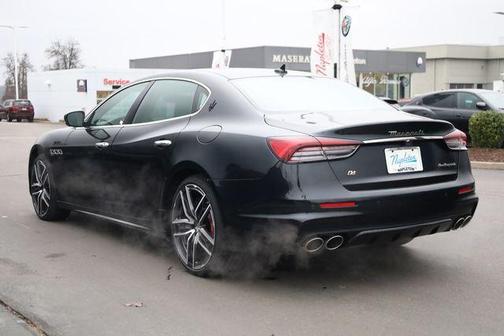 2024 Maserati Quattroporte Modena Ultima Q4