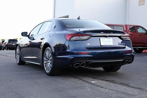 2022 Maserati Quattroporte Modena Q4