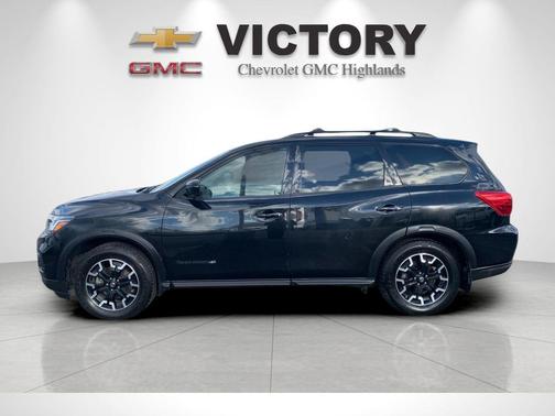 2020 Nissan Pathfinder SL 4WD