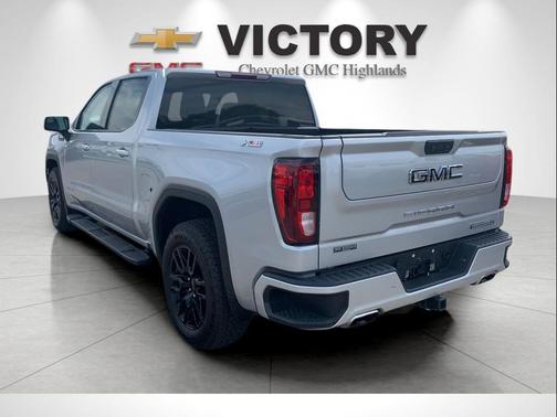 Quicksilver Metallic 2022 GMC Sierra 1500 Elevation