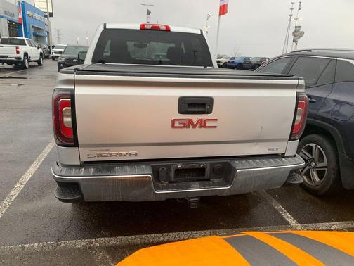 2017 GMC Sierra 1500 SLT