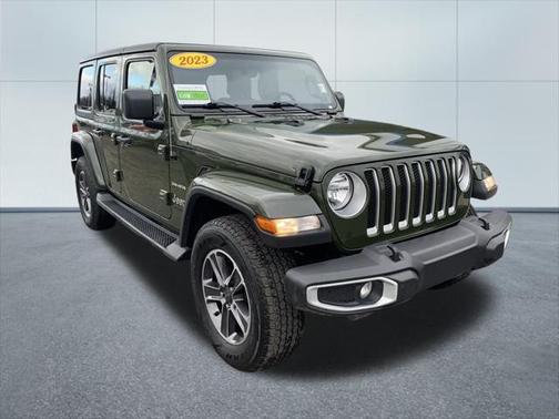 2023 Jeep Wrangler 4-Door Sahara