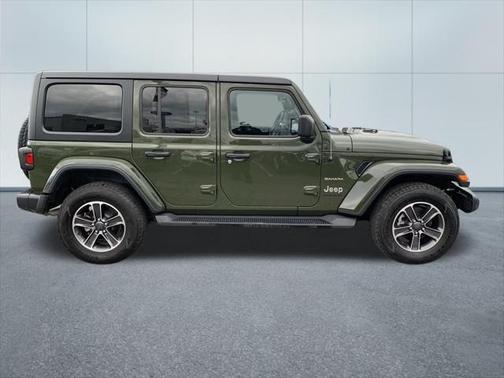 2023 Jeep Wrangler 4-Door Sahara